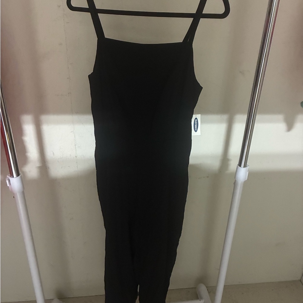 Old Navy Black Jumpsuit Fitted Silhouette Full-Length